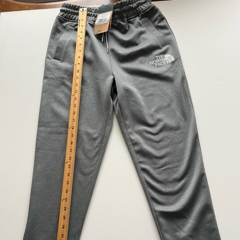 The North Face Women's Size S/P Grey Heather Horizon Performance‎ Pants $75 (M)